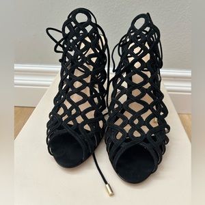 Alexandre Birman black heel